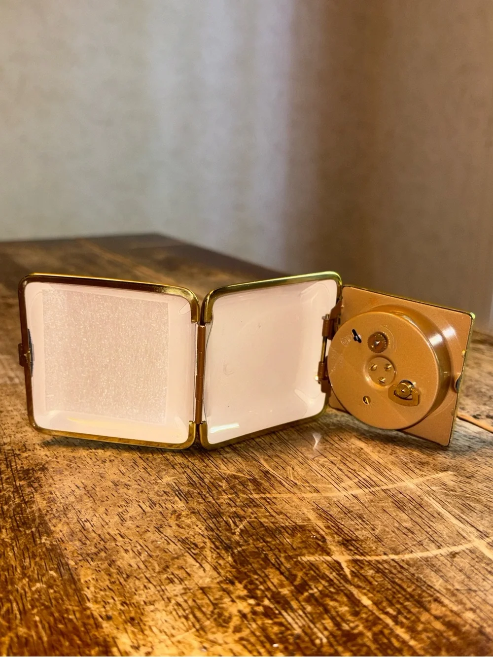 Vintage Citizen Japan Folding Travel Alarm Clock Gold Tone Brown Case Luminous